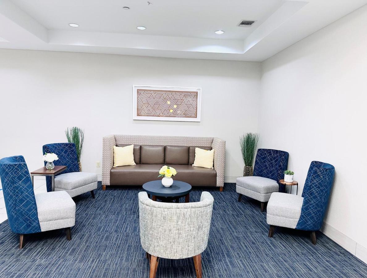 Holiday Inn Express & Suites Houston East - Baytown, An Ihg Hotel Εξωτερικό φωτογραφία